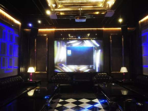 KTV����SEEMILE�������֮����������