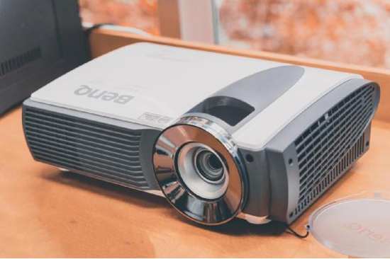 ������ô�õĻᣬ����Ļ���ͶӰ����