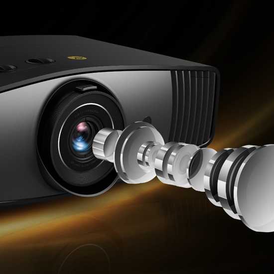 ��������ԭɫ�ĸж�: ����W5700��ɫ��ɫ׼ͶӰ���ж�����