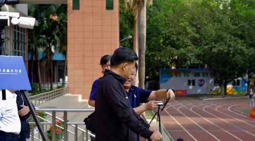 ���Ƿ�ݰ����������ѧУ����У԰�����Ļ�����ȡyFoot��߶ȵ��ޣ�