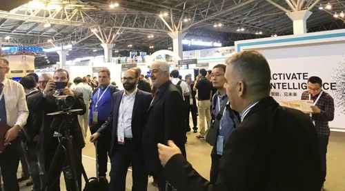 ����ȫ������ȡ�ǻ�У԰�������ٲ��𣬴ٽ�������Ϣ���ĸ